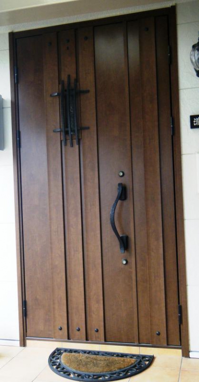 断熱玄関ドア「ヴェナートＭ０２型」