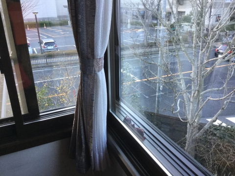 【鳥取中央店】結露・寒さ対策に、コーナー窓にプラマードU(鳥取市Y様邸)