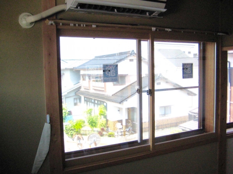 遮熱・断熱LOW−e複層ガラス仕様で夏も冬も快適な内窓、鳥取市様S様邸